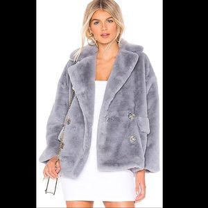 Free People Cloudy Day faux fur coat 💘